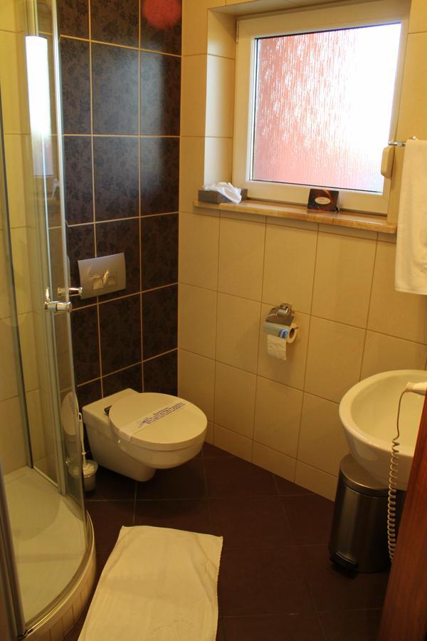 Hotel Linder Malnia Quarto foto