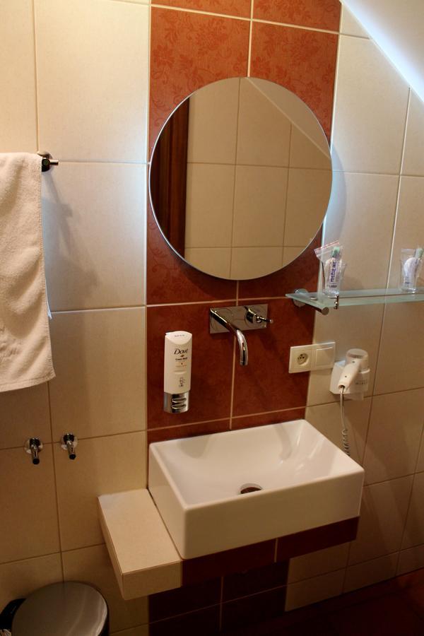 Hotel Linder Malnia Quarto foto